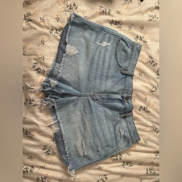 3 Aerie Denim Shorts - Picture 2 of 4